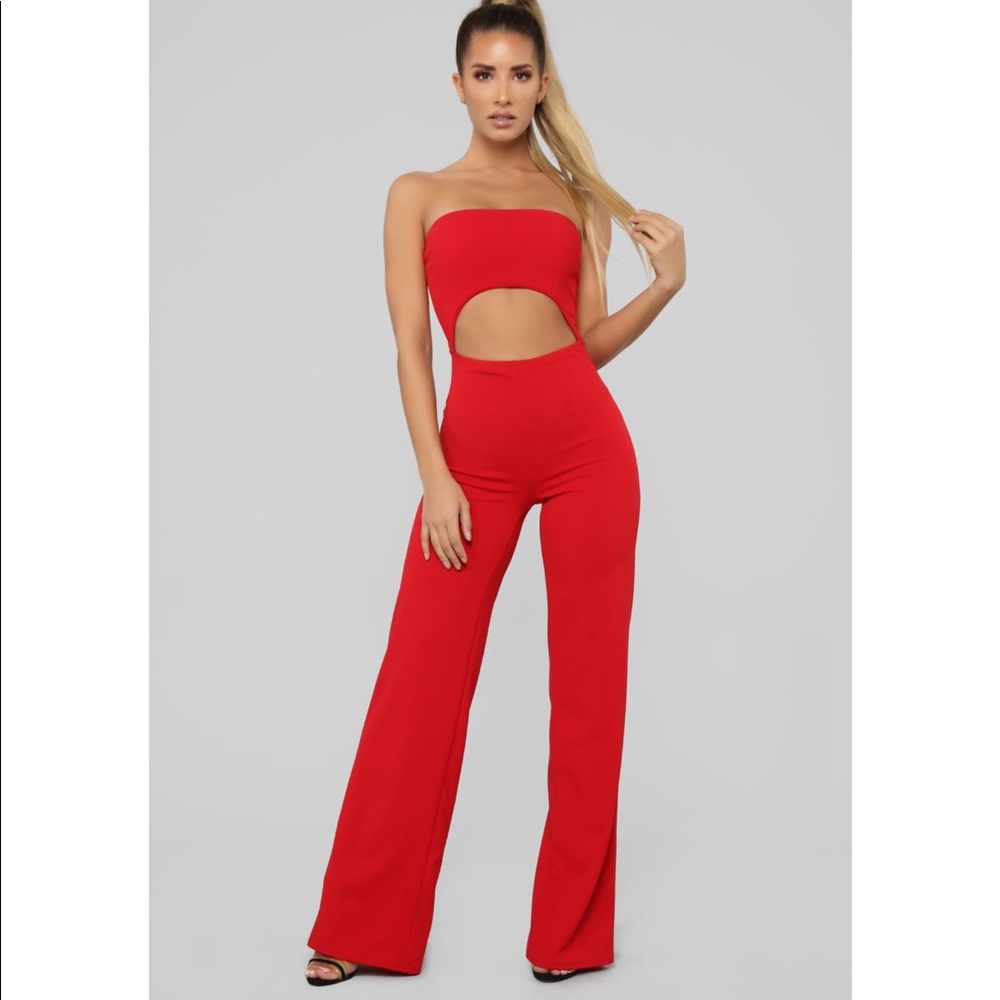 💥FASHION NOVA JUMPSUIT💥